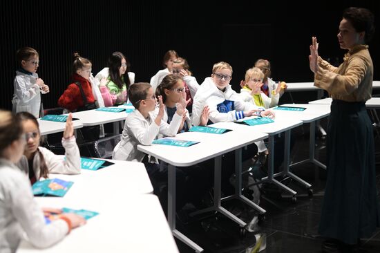 RUSSIA EXPO. Science Kid Day