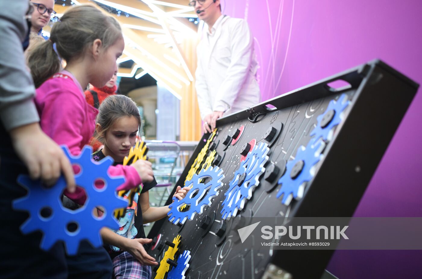 RUSSIA EXPO. Science Kid Day