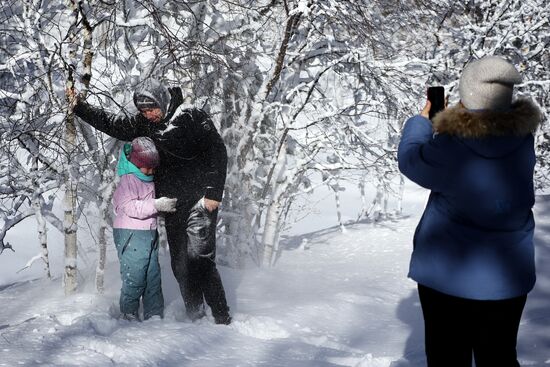 Russia Winter Leisure