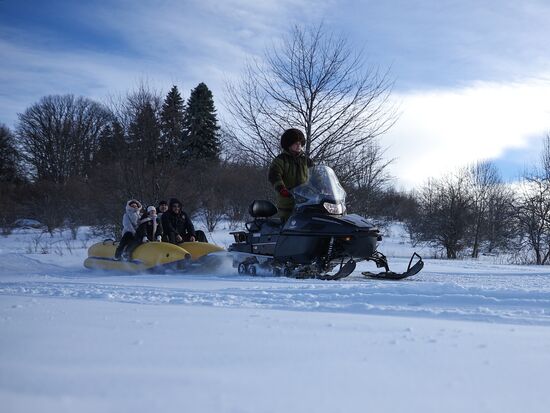 Russia Winter Leisure