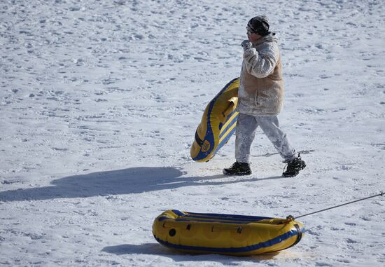 Russia Winter Leisure