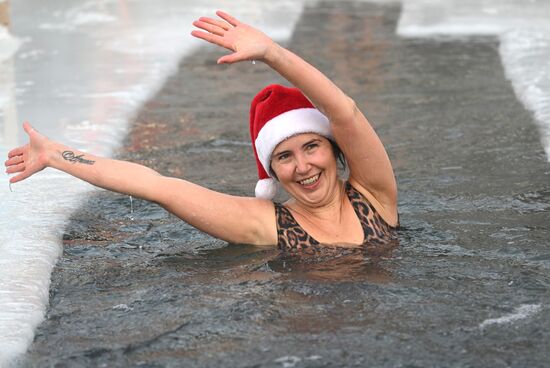 Russia Winter Swimming