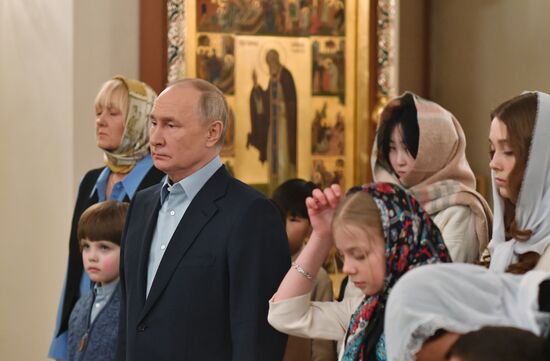 Russia Putin Religion Orthodox Christmas