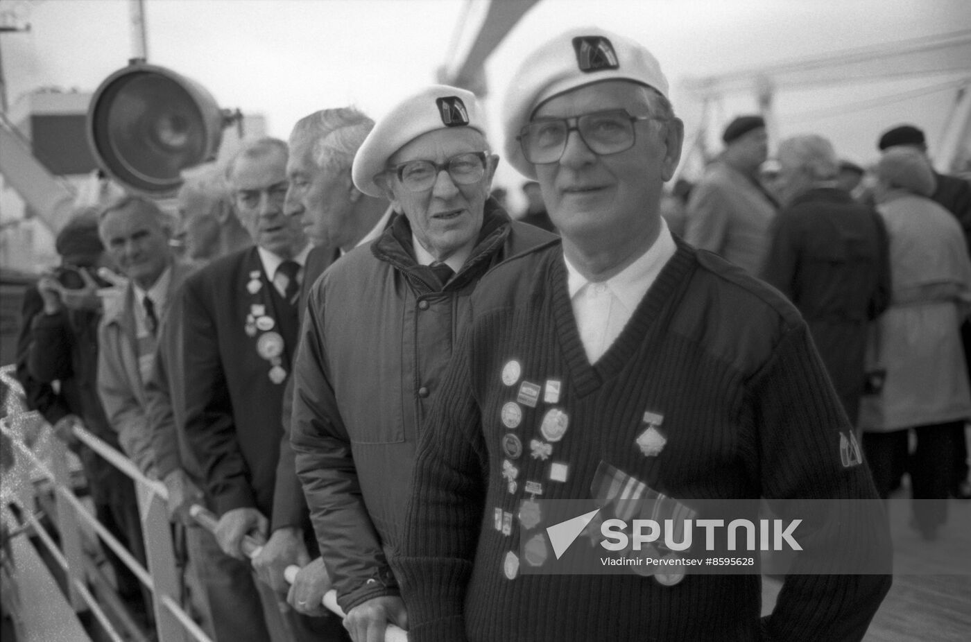 Memorial meeting in Arkhangelsk in honor of arrival of Dervish, first allied convoy