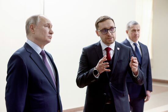 Russia Putin Far Eastern Federal District