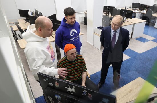 Russia Putin Far Eastern Federal District