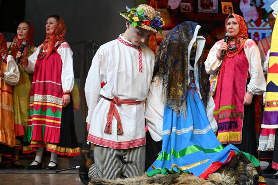 RUSSIA EXPO. Kursk couple's wedding ceremony