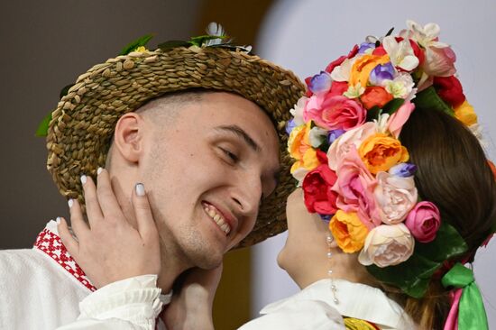 RUSSIA EXPO. Kursk couple's wedding ceremony
