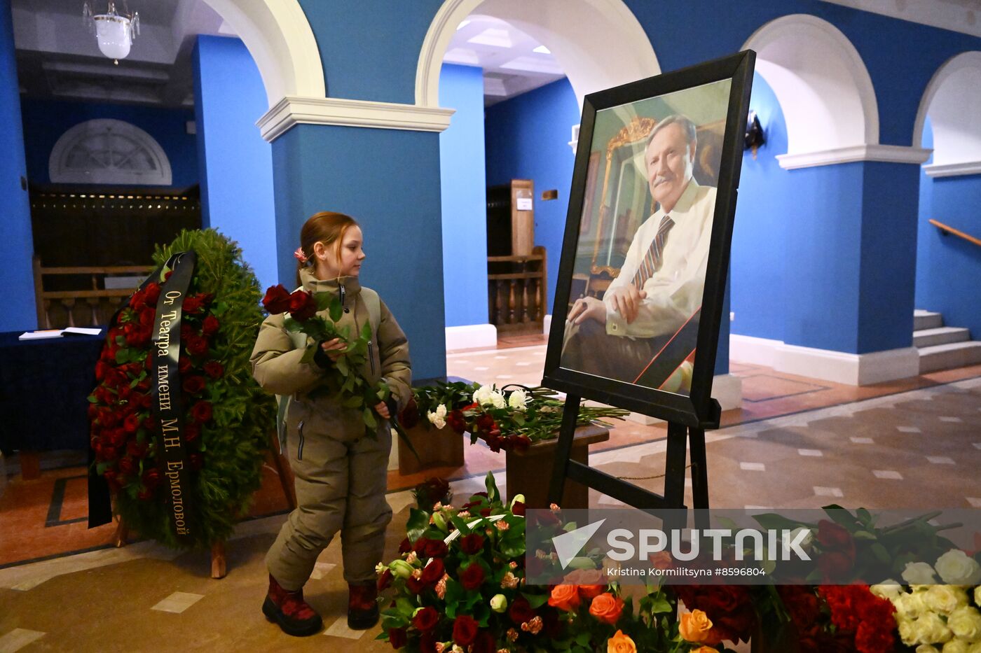 Russia Actor Solomin Death