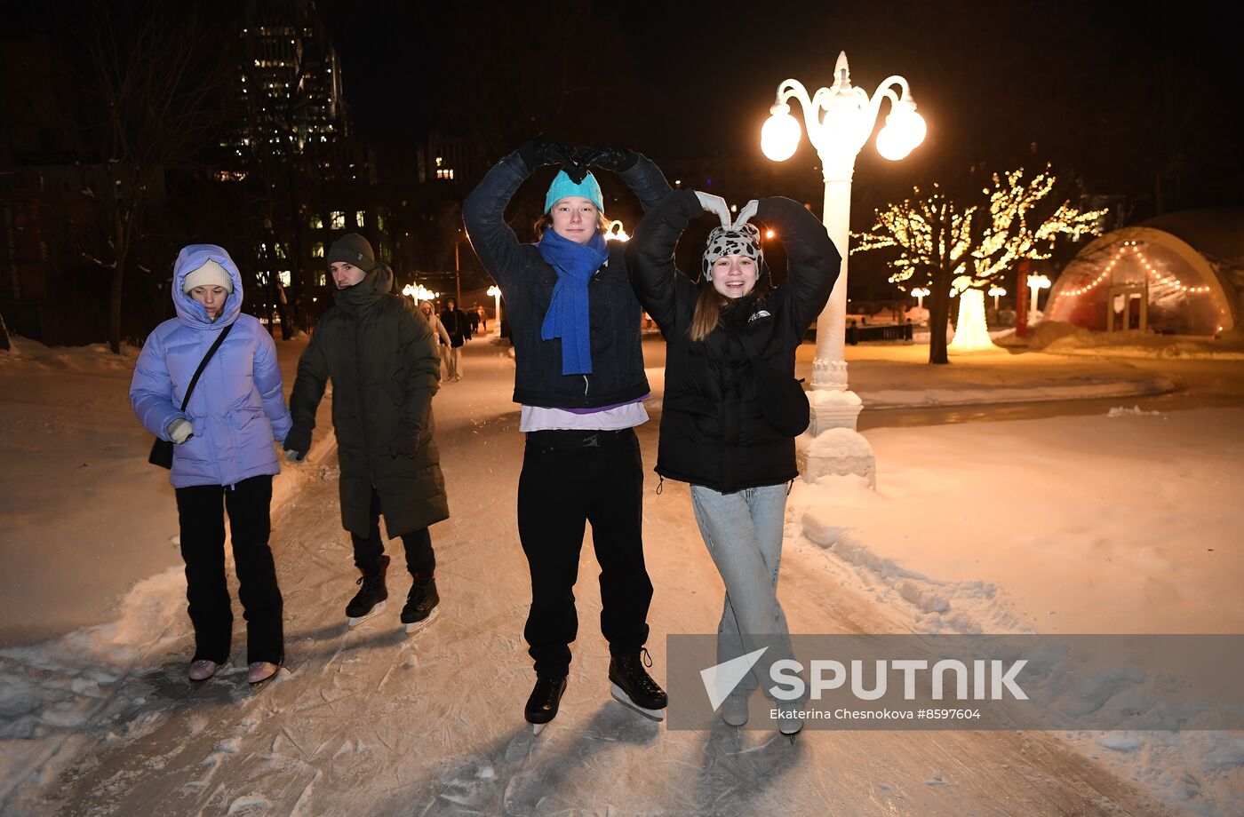 Celebrating Old New Year with Ilya Averbukh in Hermitage Garden