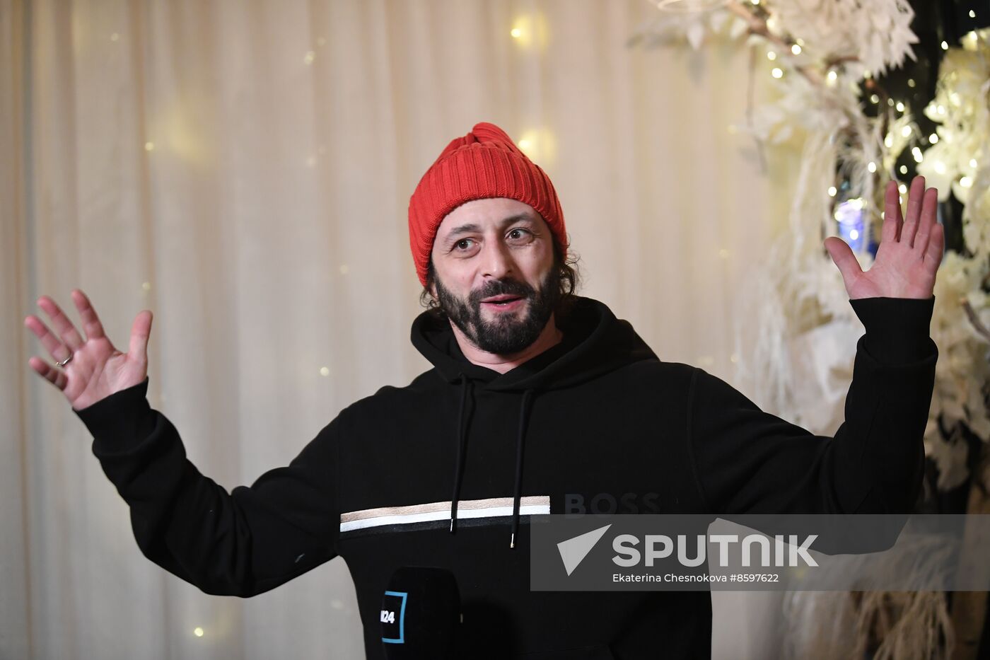 Celebrating Old New Year with Ilya Averbukh in Hermitage Garden
