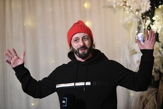Celebrating Old New Year with Ilya Averbukh in Hermitage Garden