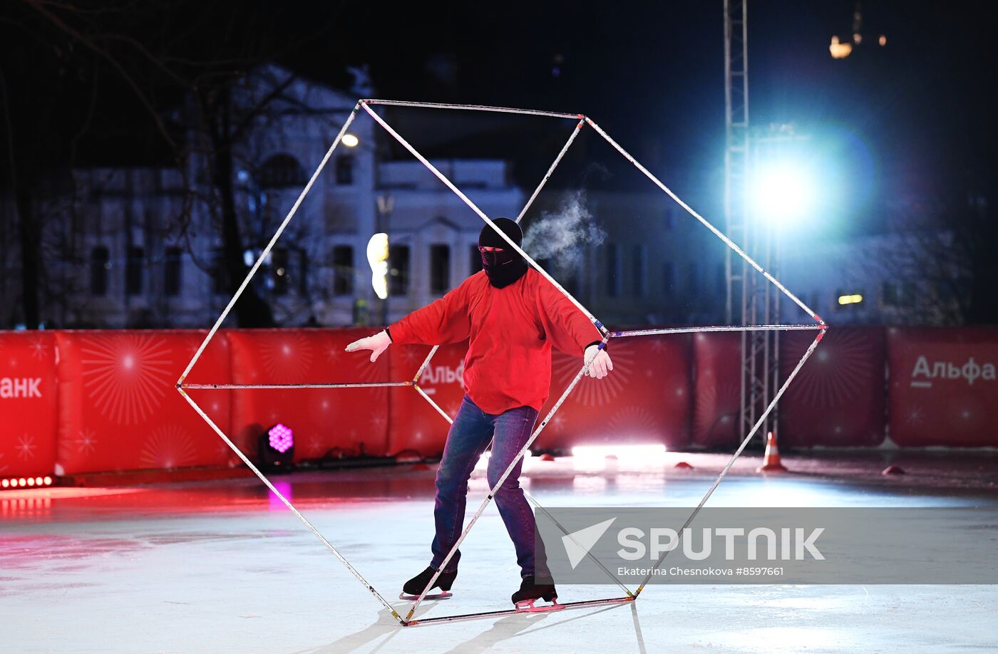 Celebrating Old New Year with Ilya Averbukh in Hermitage Garden