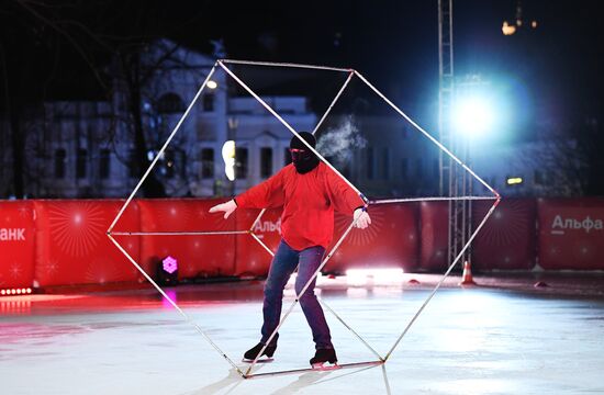 Celebrating Old New Year with Ilya Averbukh in Hermitage Garden