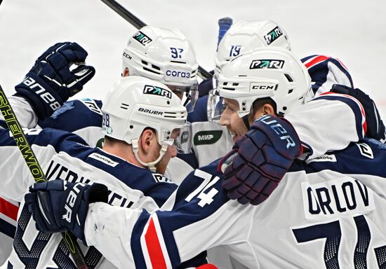 Russia Ice Hockey Kontinental League Dynamo - Torpedo