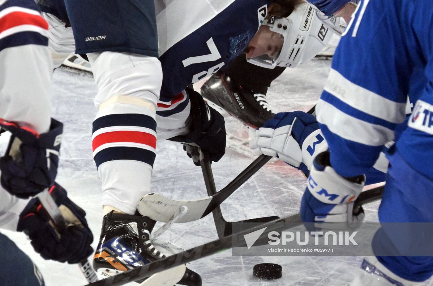 Russia Ice Hockey Kontinental League Dynamo - Torpedo