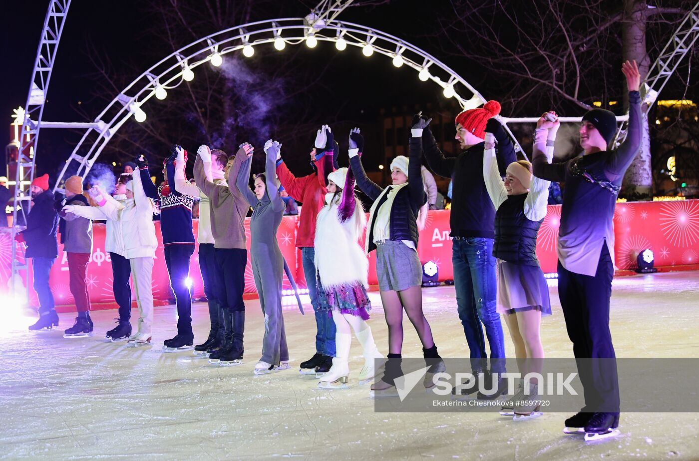 Celebrating Old New Year with Ilya Averbukh in Hermitage Garden
