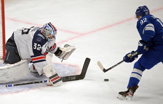 Russia Ice Hockey Kontinental League Dynamo - Torpedo