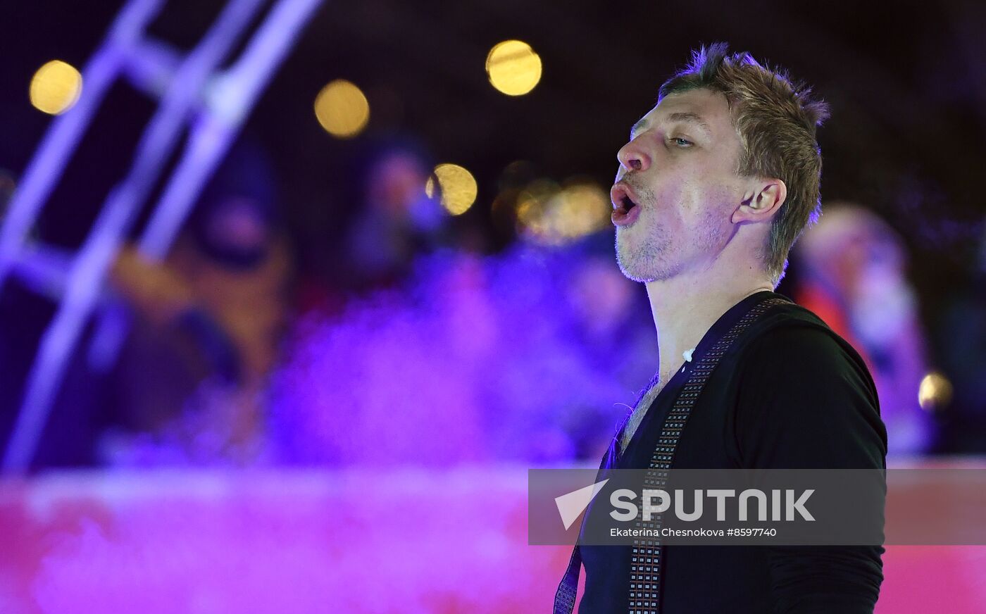 Celebrating Old New Year with Ilya Averbukh in Hermitage Garden