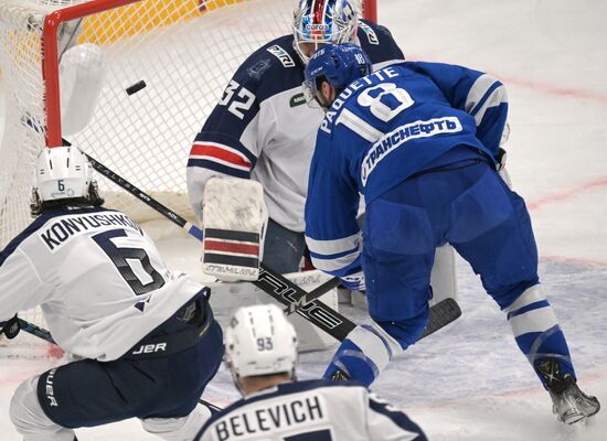 Russia Ice Hockey Kontinental League Dynamo - Torpedo