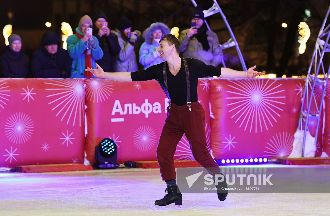 Celebrating Old New Year with Ilya Averbukh in Hermitage Garden