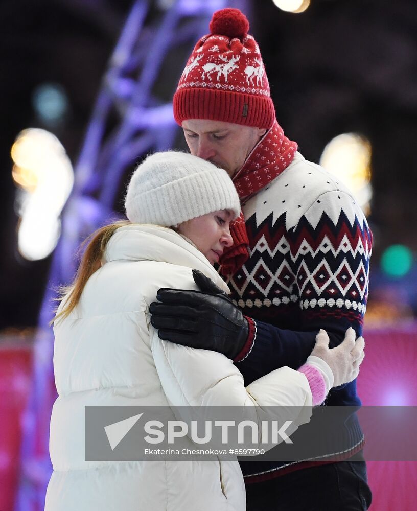Celebrating Old New Year with Ilya Averbukh in Hermitage Garden