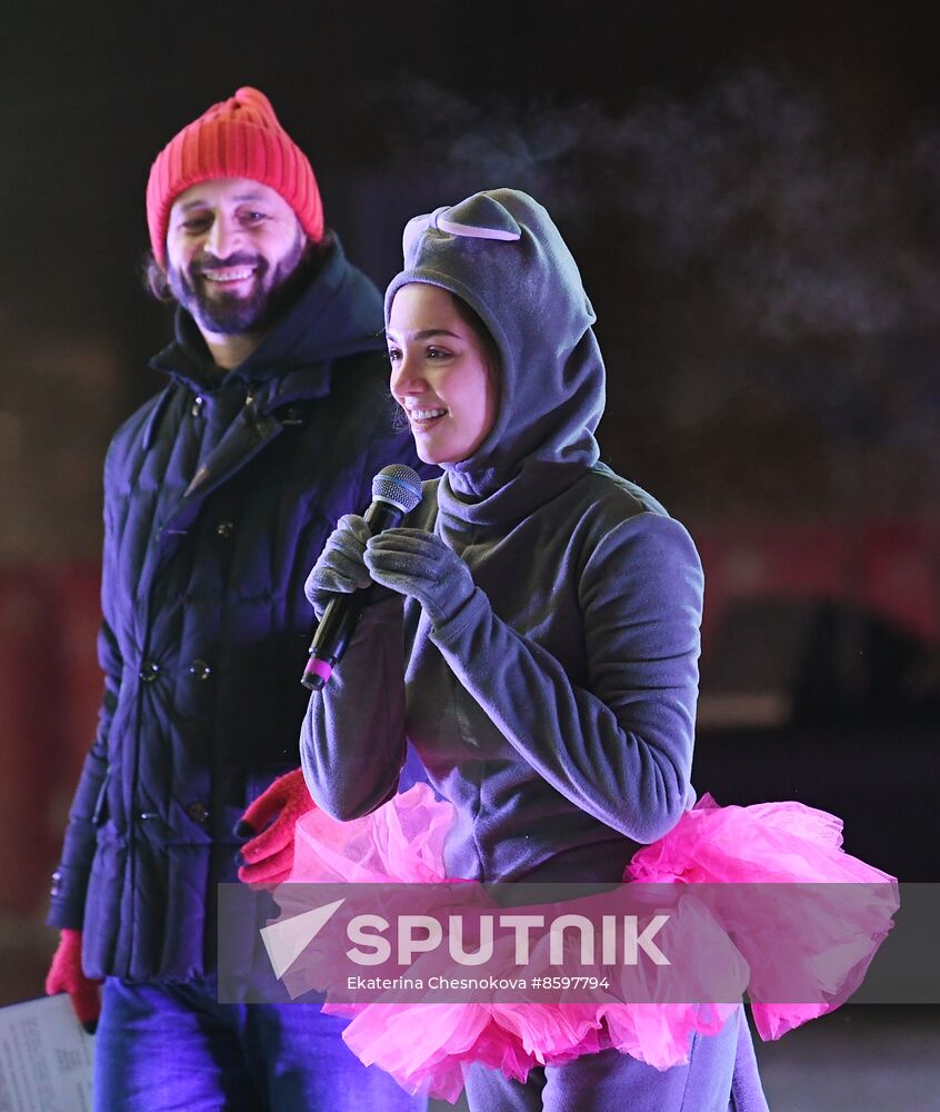 Celebrating Old New Year with Ilya Averbukh in Hermitage Garden