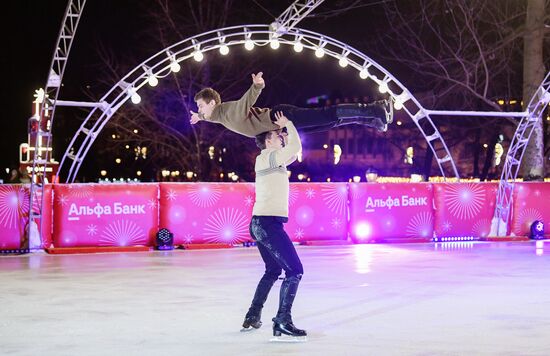 Celebrating Old New Year with Ilya Averbukh in Hermitage Garden