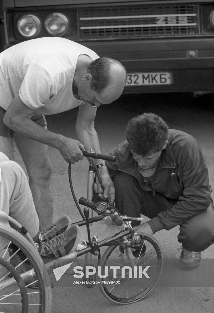 Moscow-Kiev-Krivoy Rog supermarathon in wheelchairs