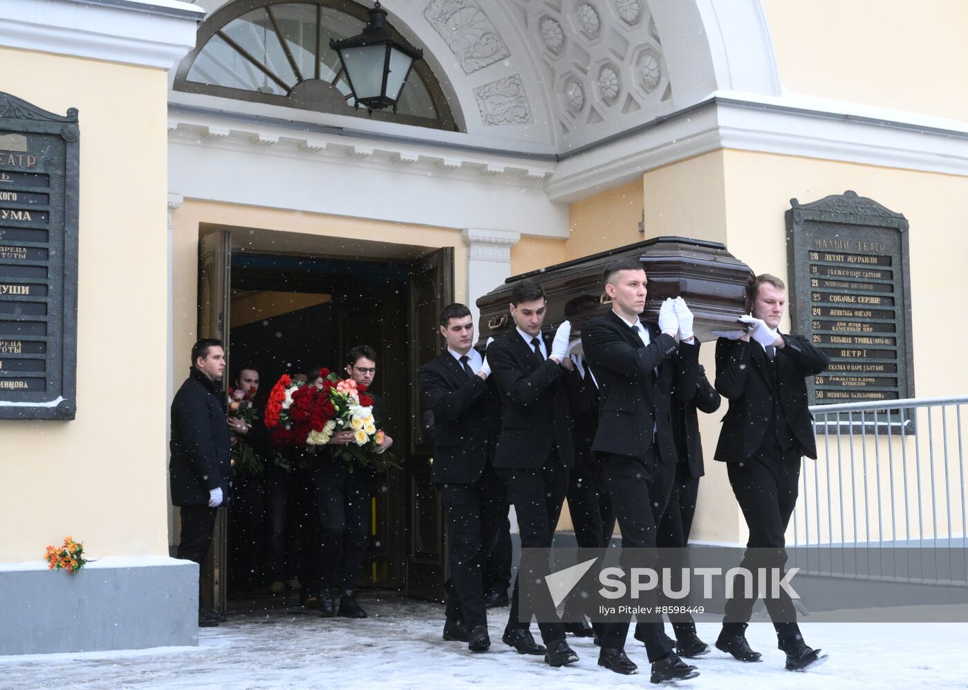 Russia Actor Solomin Death