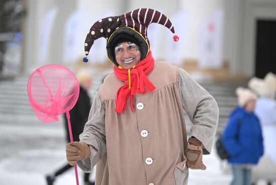 The International RUSSIA EXPO Forum and Exhibition. Winter Street Theater Festival. Main outdoor stage. Location: Russia, Moscow. Author: Alexey Nikolskiy/Sputnik. RUSSIA EXPO. Winter Street Theater Festival