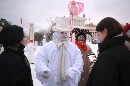 The International RUSSIA EXPO Forum and Exhibition. Winter Street Theater Festival. Main outdoor stage. Location: Russia, Moscow. Author: Alexey Nikolskiy/Sputnik. RUSSIA EXPO. Winter Street Theater Festival