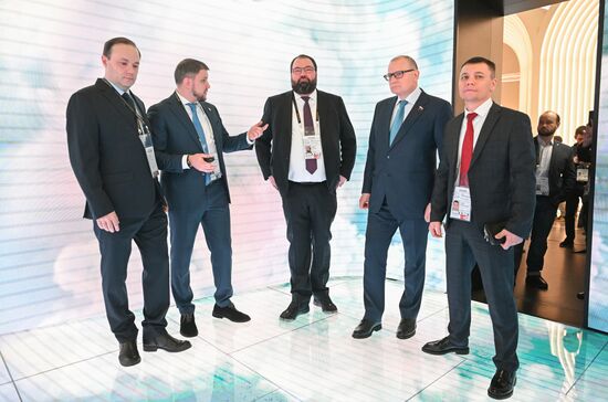 RUSSIA EXPO. Minister of Digital Development, Communications and Mass Media Maksut Shadayev at stands