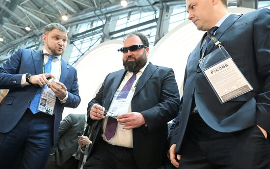 RUSSIA EXPO. Minister of Digital Development, Communications and Mass Media Maksut Shadayev at stands