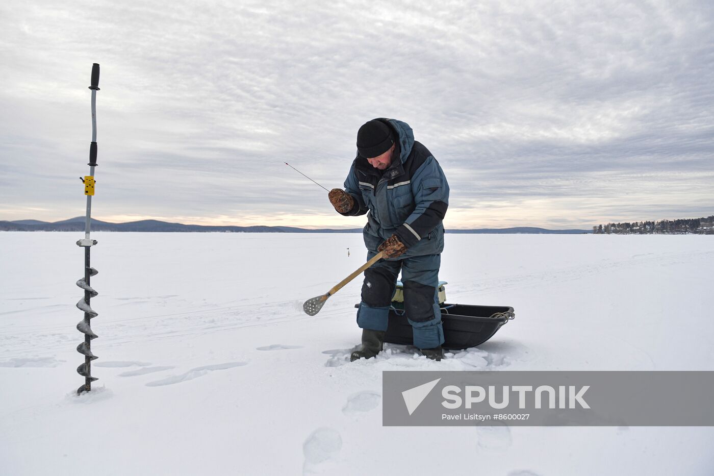 Russia Winter Fishing