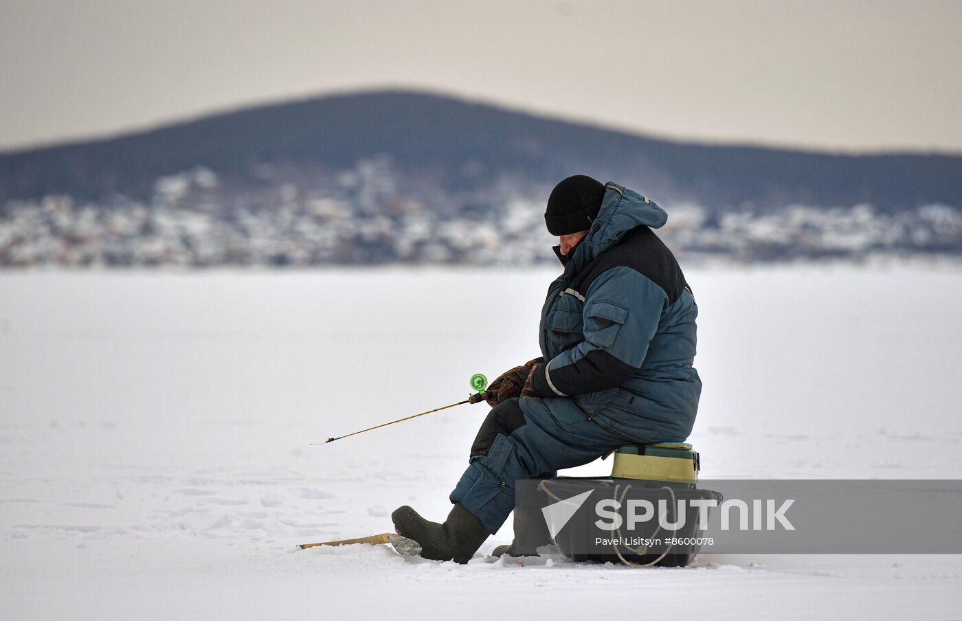 Russia Winter Fishing