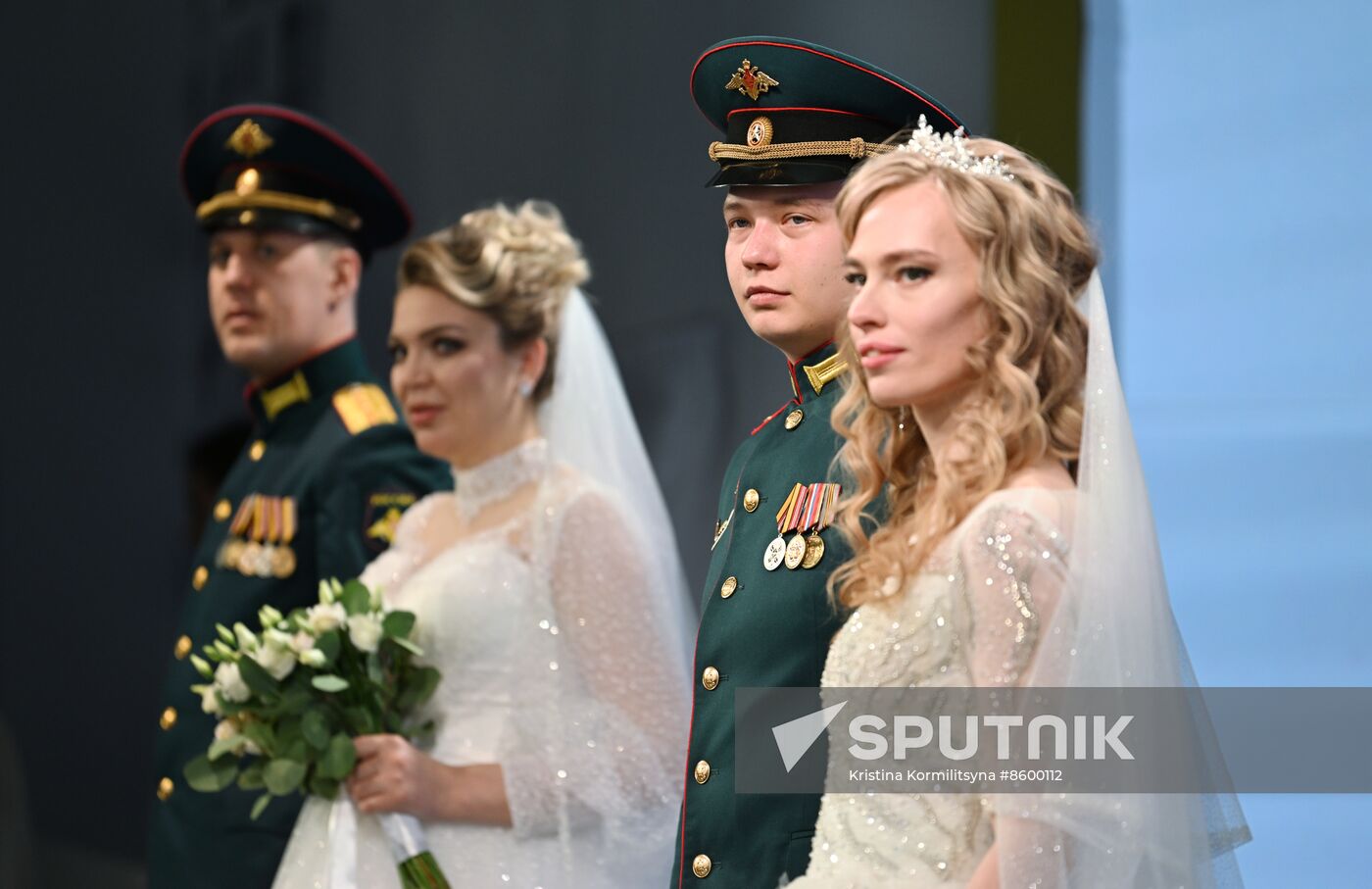 RUSSIA EXPO. Two couples from South Urals get married