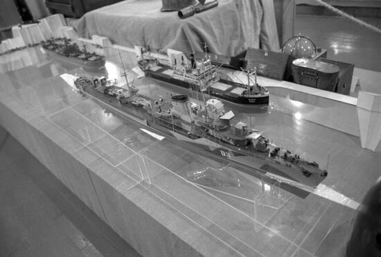 Memorial meeting in Arkhangelsk to honor arrival of Dervish, first allied convoy