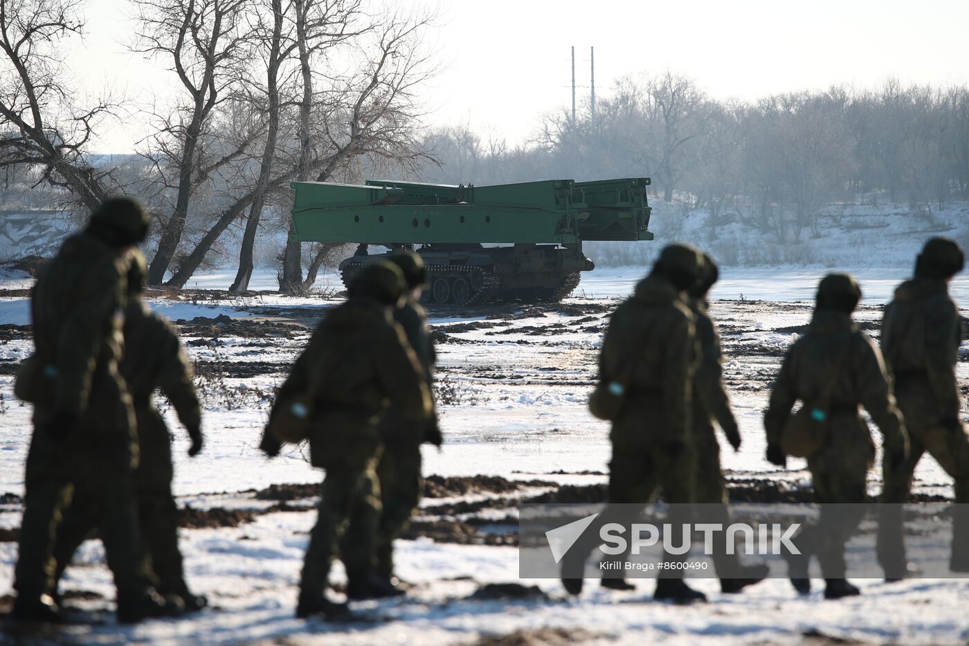 Russia Engineer Divers Training