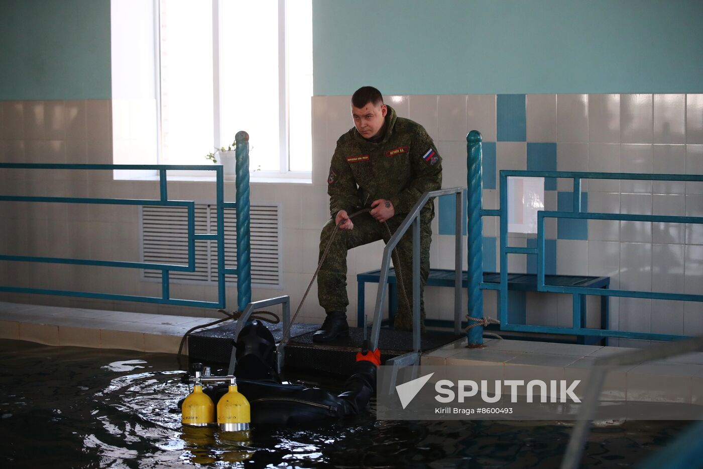 Russia Engineer Divers Training