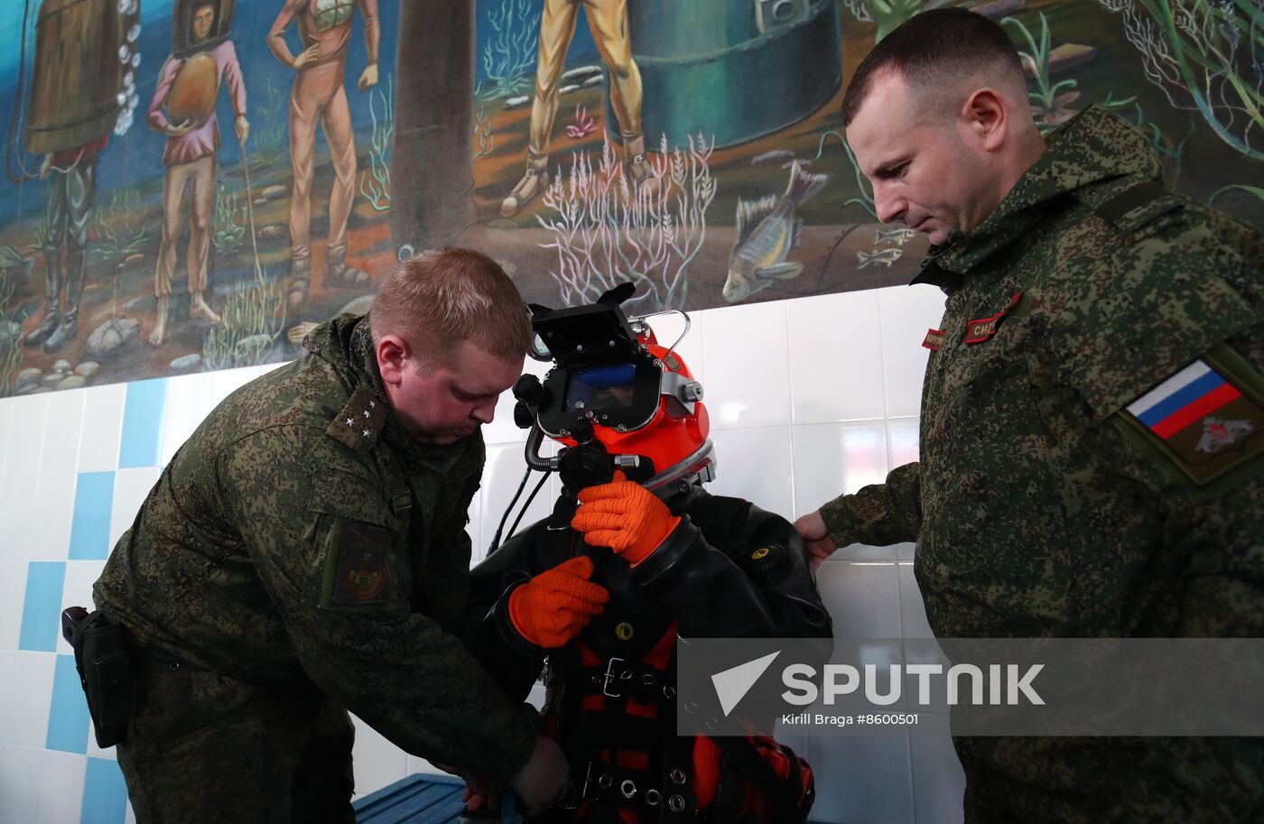 Russia Engineer Divers Training