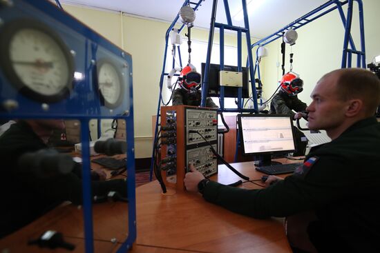 Russia Engineer Divers Training