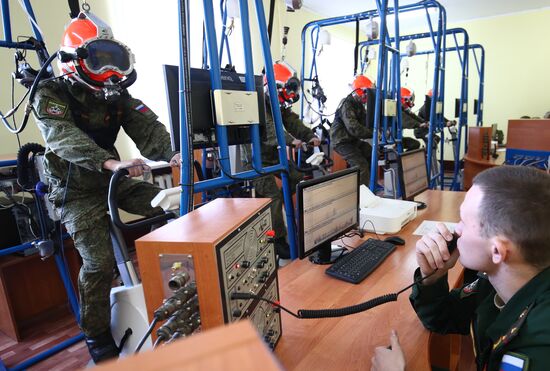 Russia Engineer Divers Training