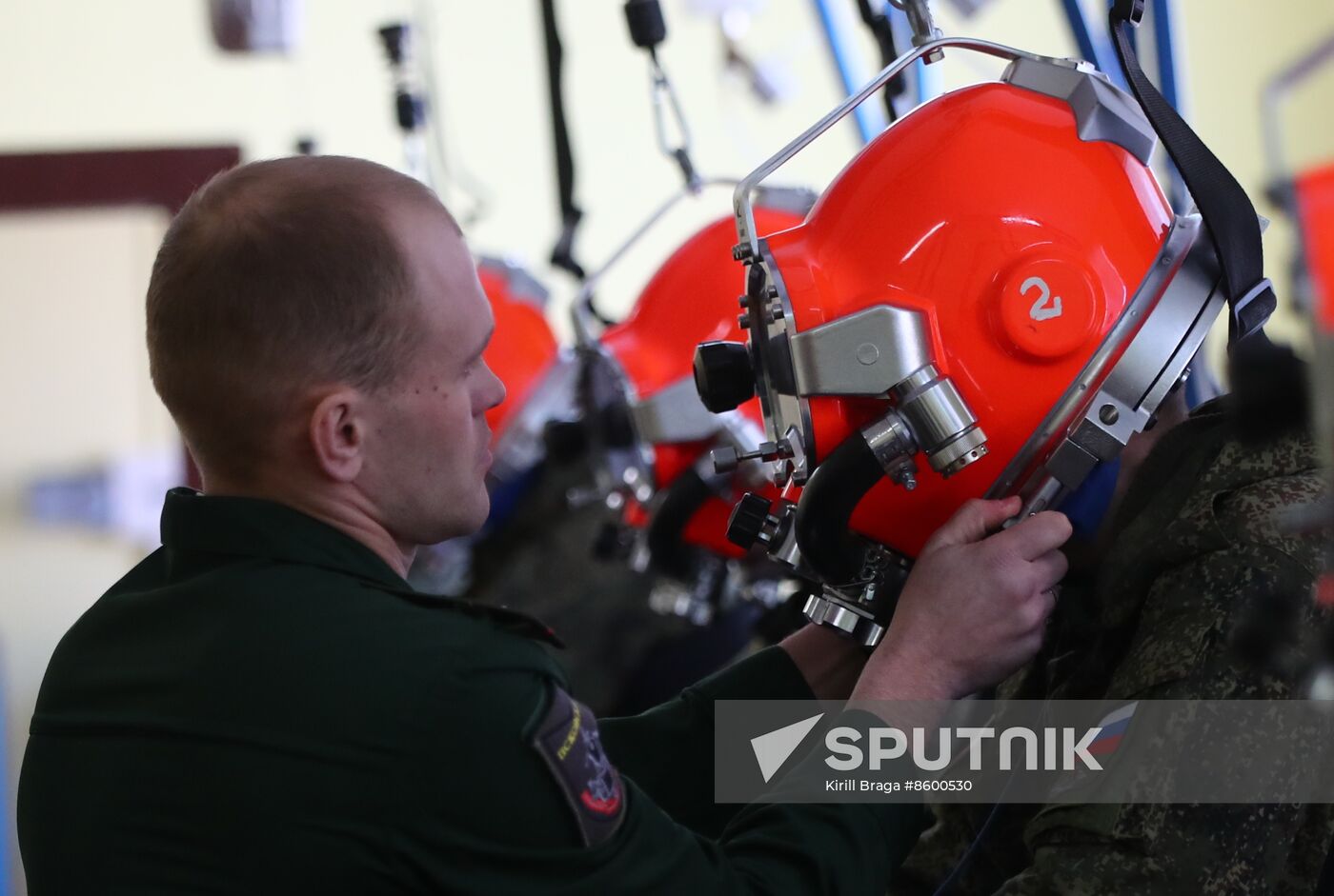 Russia Engineer Divers Training