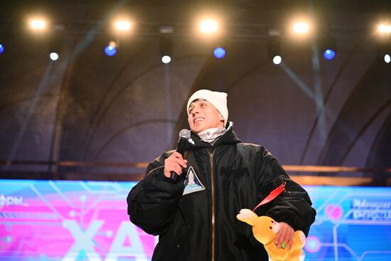 International RUSSIA EXPO forum and exhibition. The Digital Rhythm concert on the main street stage. Khabib, pop singer. Location: Russia, Moscow. Author: Ramil Sitdikov/Sputnik. RUSSIA EXPO. Digital Rhythm concert