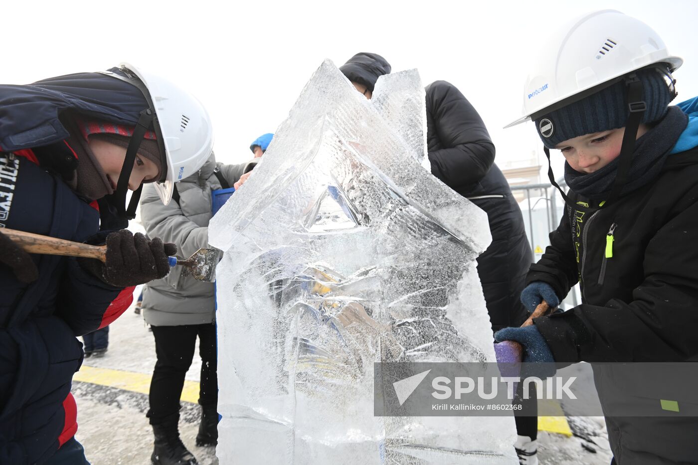RUSSIA EXPO. Ice Sculpture Festival