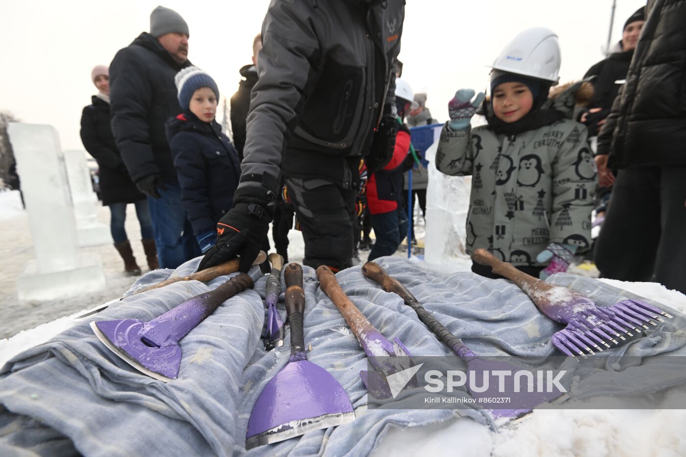 RUSSIA EXPO. Ice Sculpture Festival