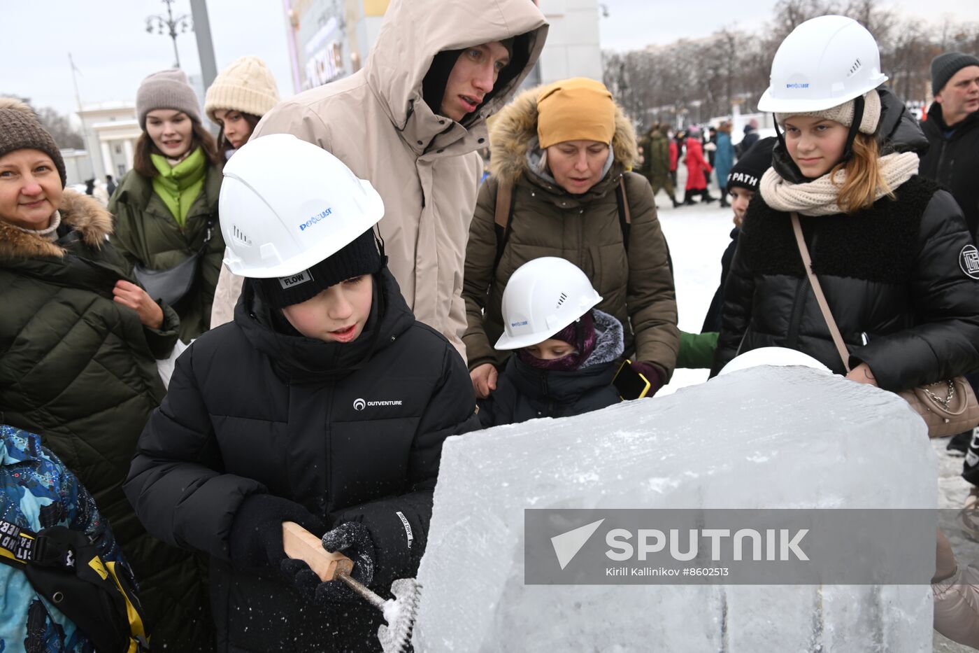 RUSSIA EXPO. Ice Sculpture Festival