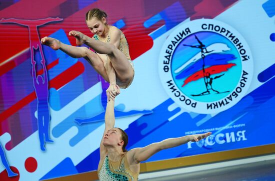 International RUSSIA EXPO forum and exhibition. Russian national acrobatics team's show. Champions of Russia, winners of international competitions. Location: Russia, Moscow. Author: Ramil Sitdikov/Sputnik. RUSSIA EXPO. Russian national acrobatics team