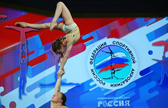 International RUSSIA EXPO forum and exhibition. Russian national acrobatics team's show. Champions of Russia, winners of international competitions.
Yulia Litvinkova, Varvara Roguleva, winners of the 2022 world championship, multiple champions of Russia Location: Russia, Moscow. Author: Ramil Sitdikov/Sputnik. RUSSIA EXPO. Russian national acrobatics team
